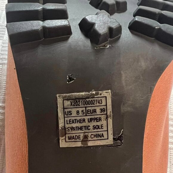 Size 8.5 Medium XOXO Dark Tan Leather Saddle Clogs with Fur Edge & Microsuede In - Picture 11 of 11